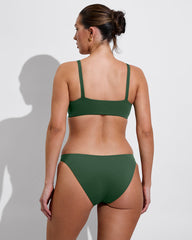 Pool Days Top D+ - Tropics